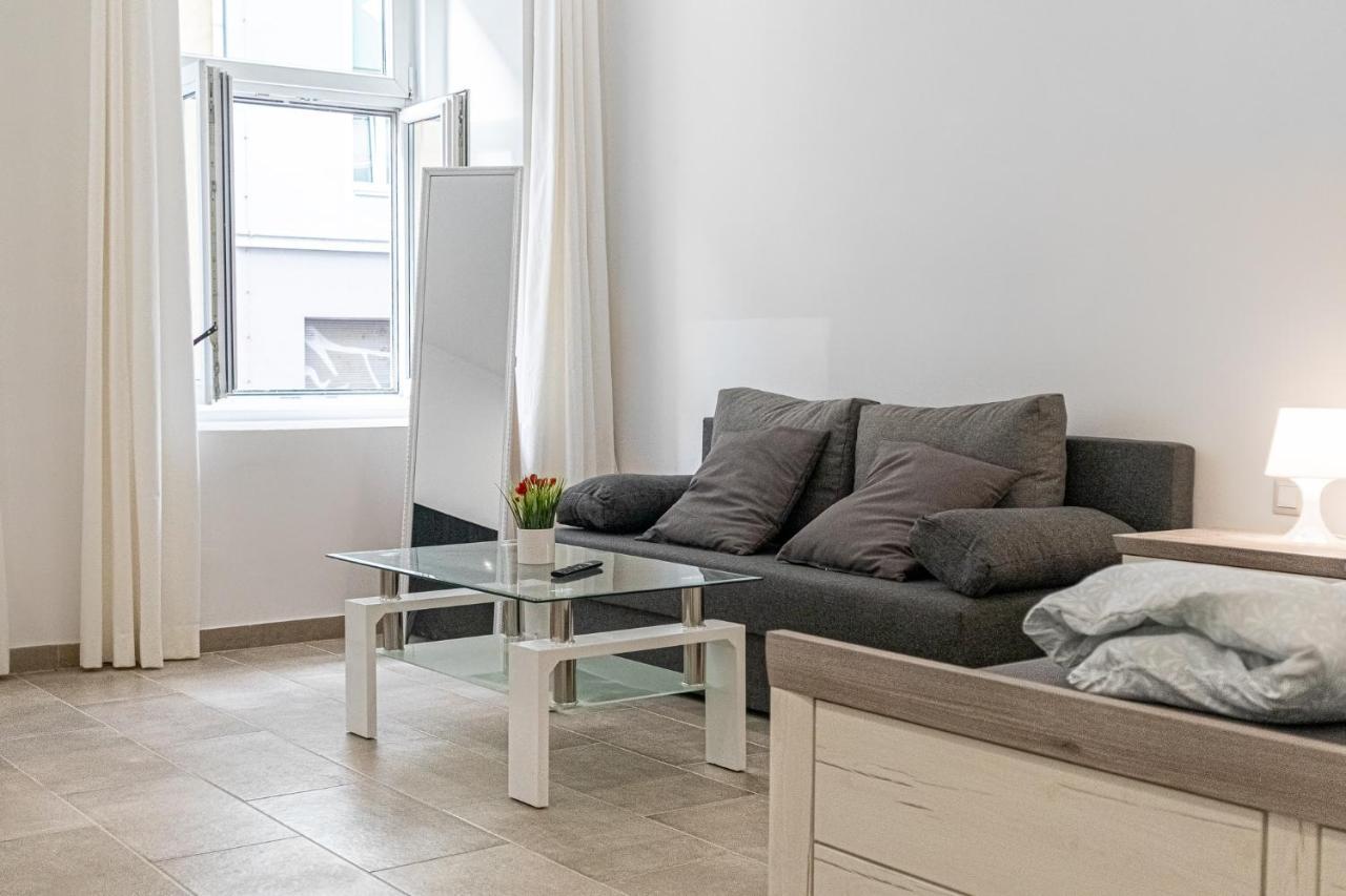 9 Min From City Center - Beautiful Studio Near U1 Reumannplatz Wiedeń Zewnętrze zdjęcie