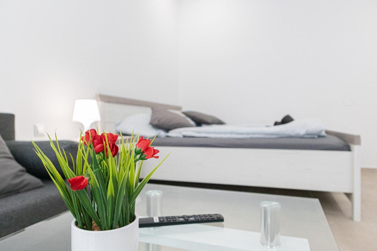 9 Min From City Center - Beautiful Studio Near U1 Reumannplatz Wiedeń Zewnętrze zdjęcie